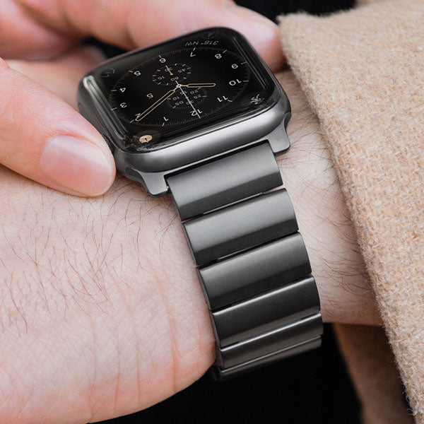 Laimer Apple Watch Band aus Titan